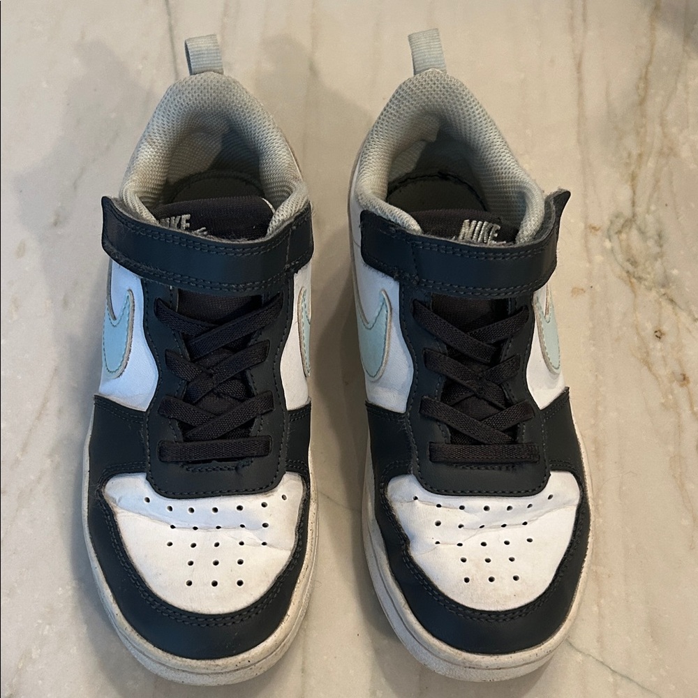 Nike Court Borough Low Recraft kids size 1.5y